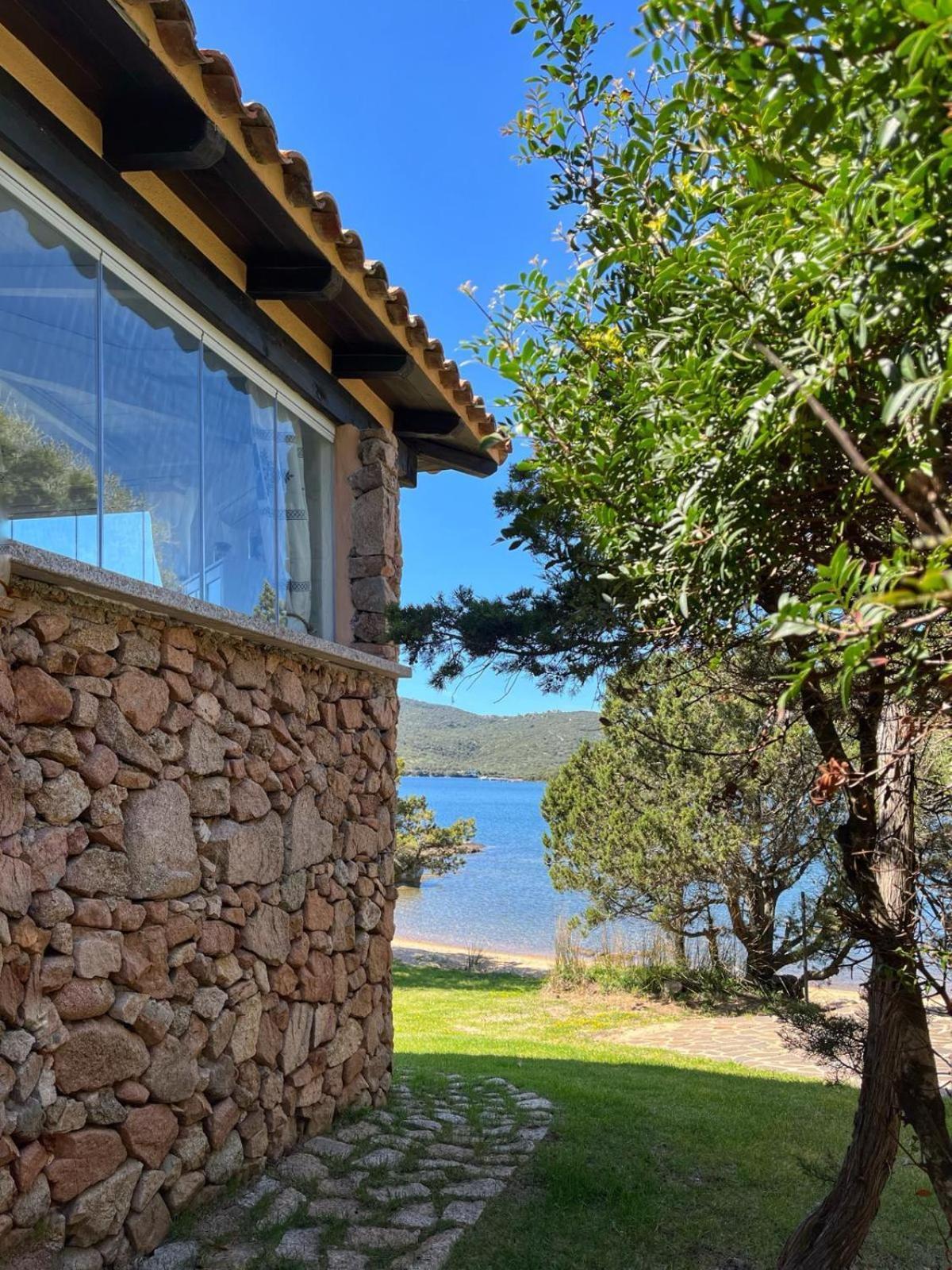 House On The Beach - Porto Rotondo Ngoại thất bức ảnh