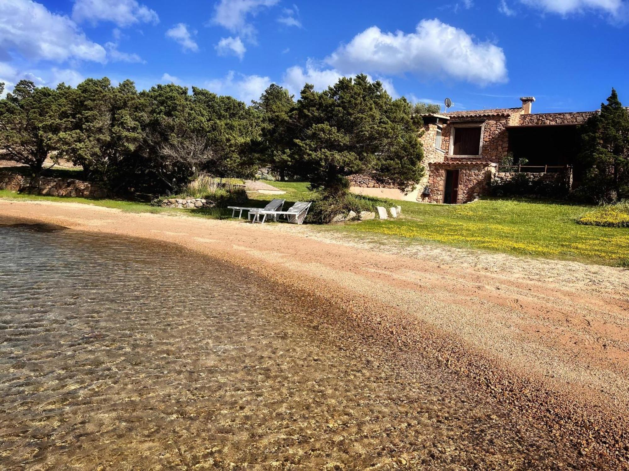 House On The Beach - Porto Rotondo Ngoại thất bức ảnh